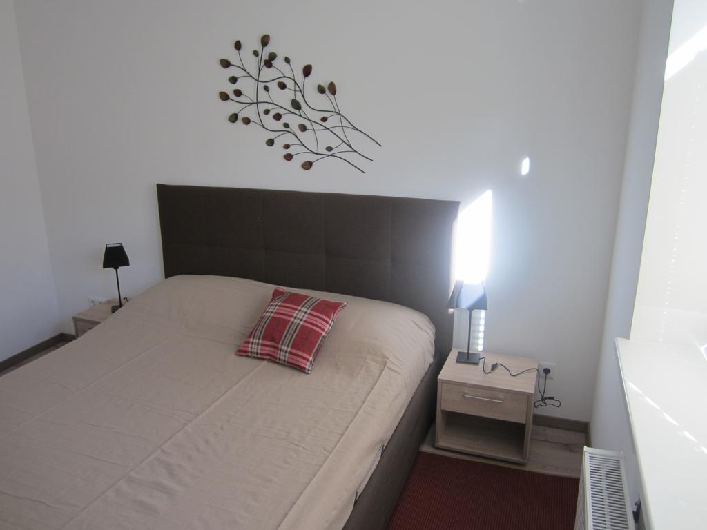 Alpeneer Apartment